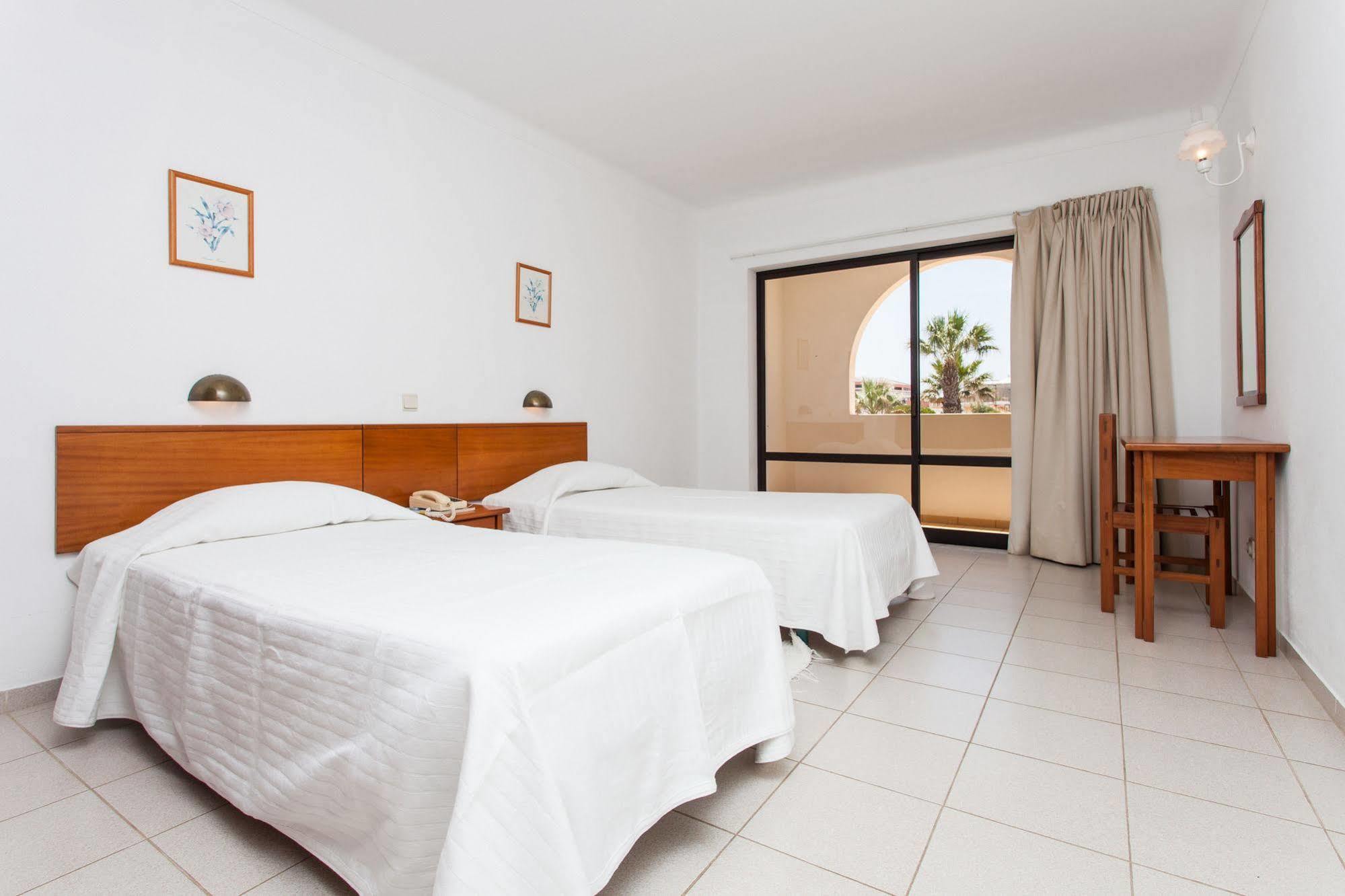 Don Tenorio Aparthotel Sagres Bagian luar foto